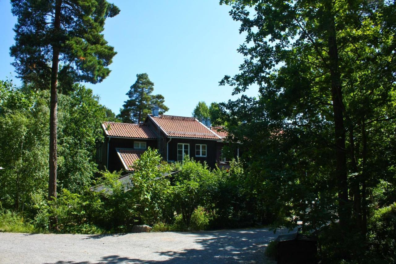 Bed&Breakfast In Nature 12 Min From City Free Bikes สต็อกโฮล์ม ภายนอก รูปภาพ