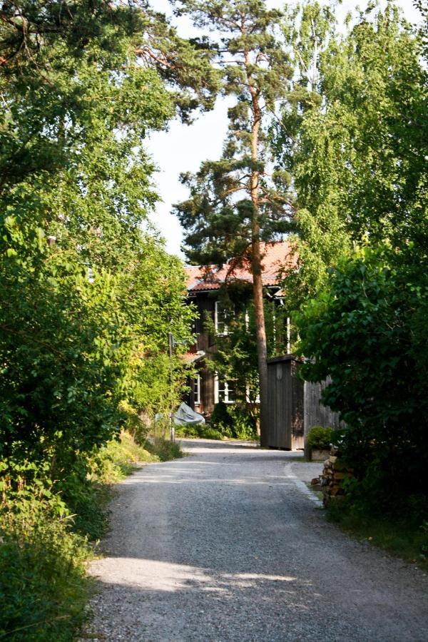 Bed&Breakfast In Nature 12 Min From City Free Bikes สต็อกโฮล์ม ภายนอก รูปภาพ