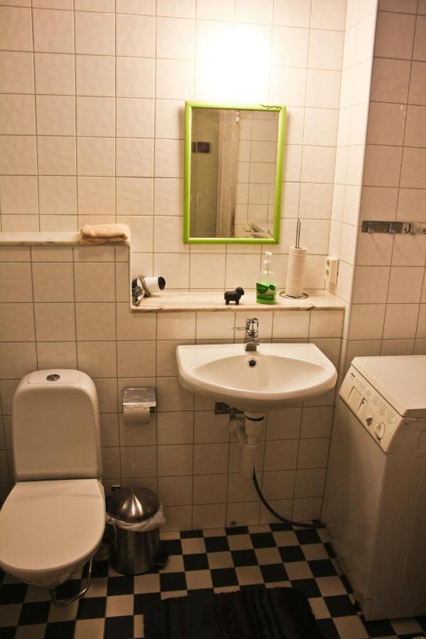 Bed&Breakfast In Nature 12 Min From City Free Bikes สต็อกโฮล์ม ภายนอก รูปภาพ